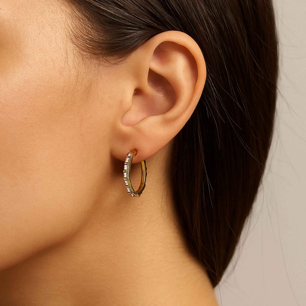 BAGUETTE HUGGIES EARRINGS