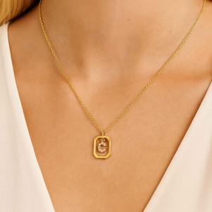  - FRAME C INITIAL NECKLACE (1)