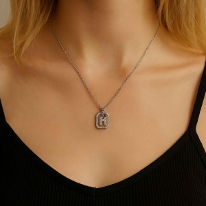  - FRAME G INITIAL NECKLACE (1)
