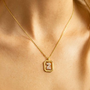  - FRAME Z INITIAL NECKLACE (1)