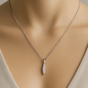  - LAURA NECKLACE