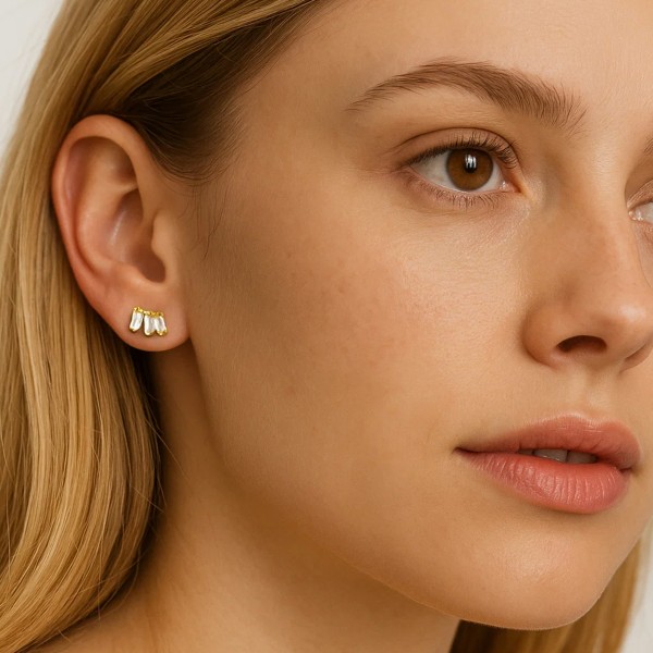  - MONICA BAGUETTE STUD EARRINGS