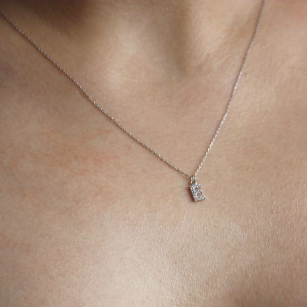 PAVE E INITIAL NECKLACE