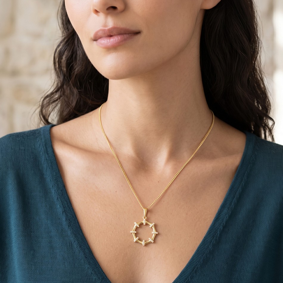 PUPA NECKLACE