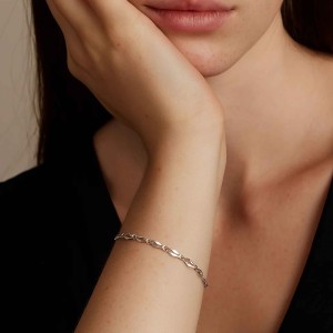  - RUE BRACELET (1)